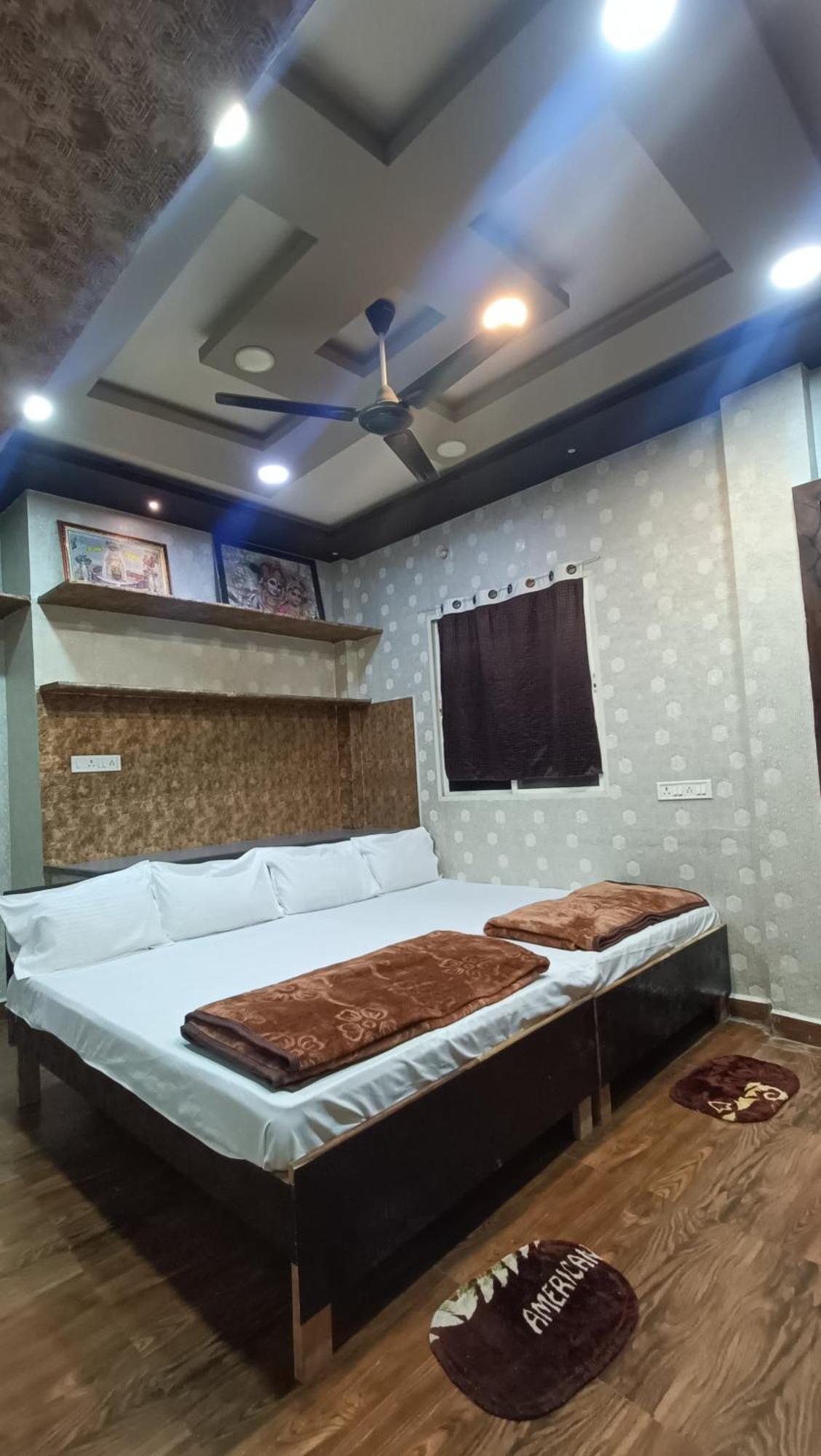 Mangaldeep Guest House 우자인 외부 사진
